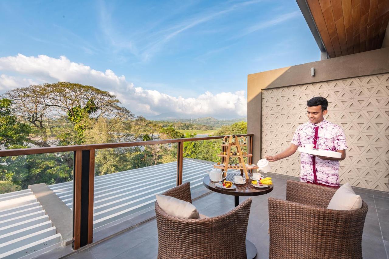 Jetwing Kandy Gallery, A Luxury Reserve Екстериор снимка